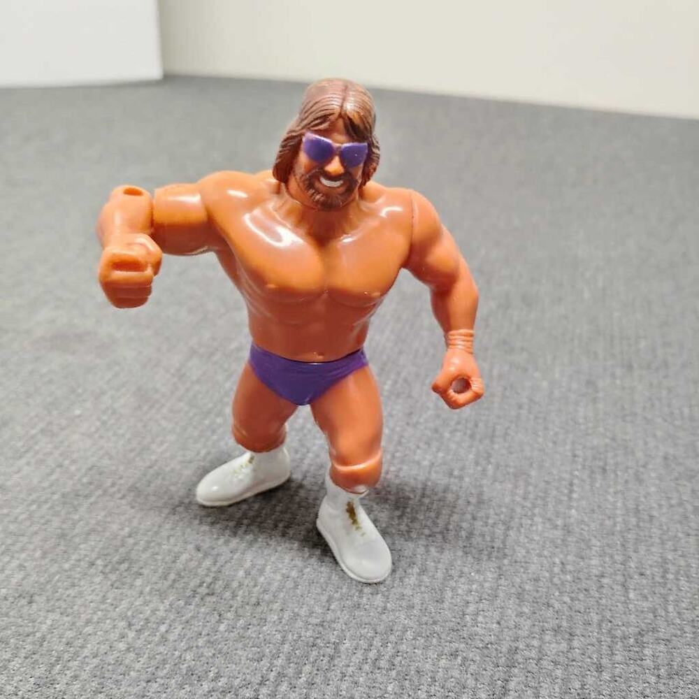 Vintage 1994 WWF Hasbro Macho Man Randy Savage Action Figure Series 9 Purple